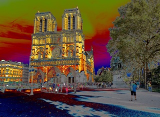 paris    |   4  /  4    | 